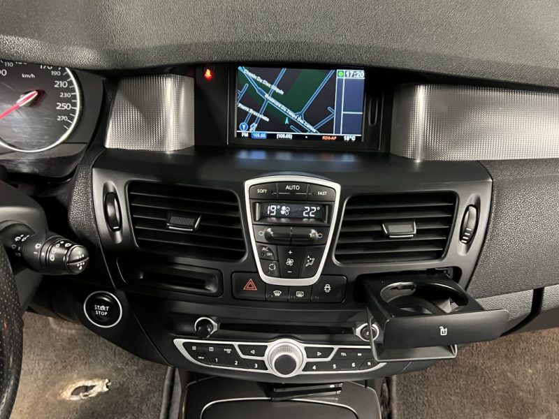 RENAULT LAGUNA 3 III PHASE 2 GT ESTATE 2.0 DCI 175 4CONTROL BOITE AUTO ATTELAGE GPS BOSE CRIT AIR 2