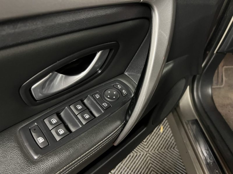 RENAULT LAGUNA 3 III PHASE 2 GT ESTATE 2.0 DCi 175 4CONTROL BOITE AUTO ATTELAGE GPS BOSE CRIT AIR 2