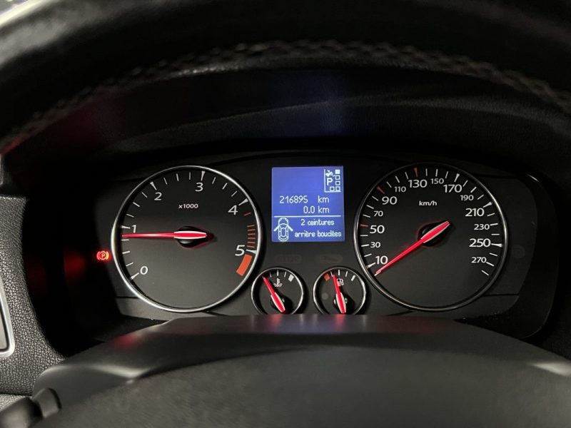 RENAULT LAGUNA 3 III PHASE 2 GT ESTATE 2.0 DCi 175 4CONTROL BOITE AUTO ATTELAGE GPS BOSE CRIT AIR 2