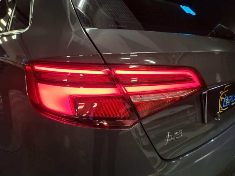 AUDI A3 SPORTBACK 35 TFSI 150CH S TRONIC 7 DESIGN LUXE / TOIT OUVRANT + SIEGES CHAUFFANT + VOLANT MEPLAT /