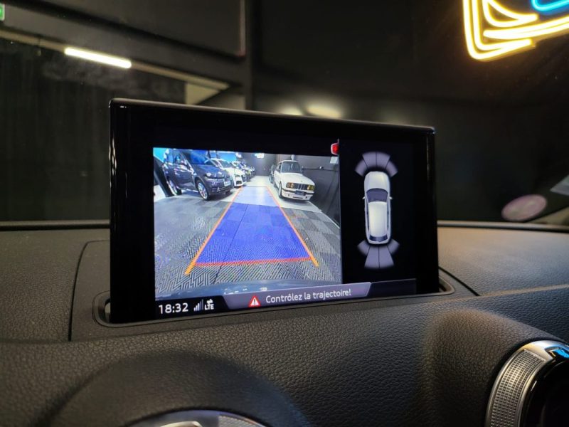 AUDI A3 SPORTBACK 35 TFSI 150CH S TRONIC 7 DESIGN LUXE / TOIT OUVRANT + SIEGES CHAUFFANT + VOLANT MEPLAT /