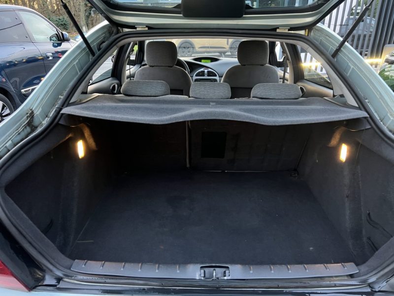 CITROEN C5 EXCLUSIVE 2.0 i 140 Cv SUSPENSION HYDRACTIVE PILOTEE