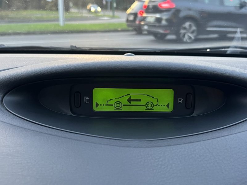 CITROEN C5 EXCLUSIVE 2.0 i 140 Cv SUSPENSION HYDRACTIVE PILOTEE