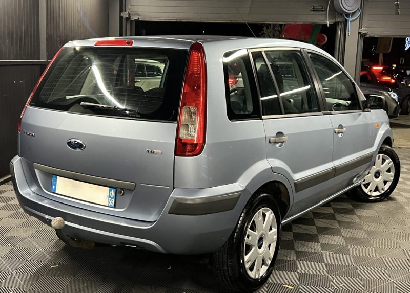 FORD FUSION 1.4 TDCI 68 Cv 5 PORTES / CLIM BLUETOOTH ATTELAGE - PAIEMENT EN 4 FOIS PAR CB POSSIBLE