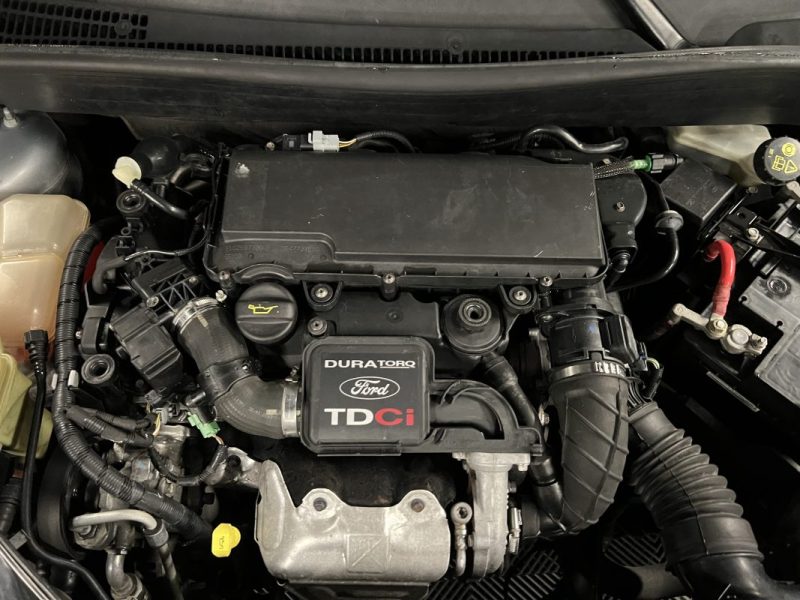 FORD FUSION 1.4 TDCI 68 Cv 5 PORTES / CLIM BLUETOOTH ATTELAGE - PAIEMENT EN 4 FOIS PAR CB POSSIBLE