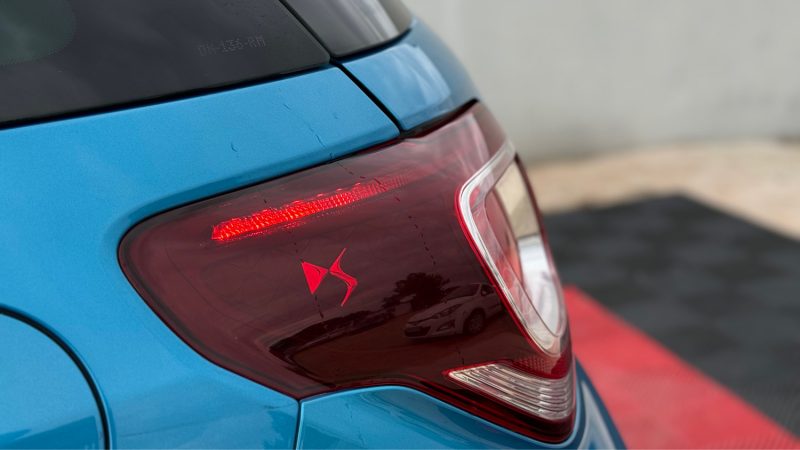 CITROEN DS3 1.2  E THP 110 CV SO CHIC  2015