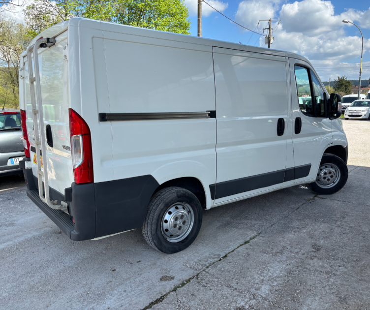 PEUGEOT BOXER L1H1 2.0 110CV 2017 11 660€HT