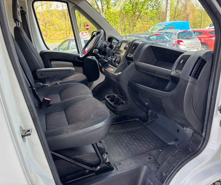 PEUGEOT BOXER L1H1 2.0 110CV 2017 11 660€HT
