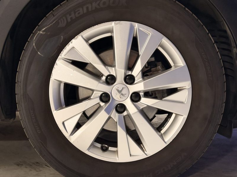 PEUGEOT 3008 1.6 BlueHDI 120CH /BOITE AUTO /ACTIVE BUSINESS /VIRTUAL COCKPIT /CARPLAY /2017