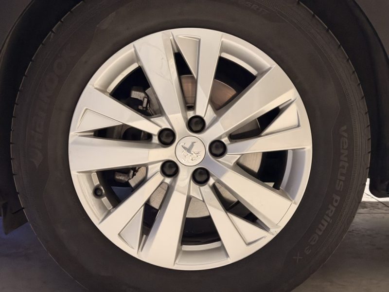 PEUGEOT 3008 1.6 BlueHDI 120CH /BOITE AUTO /ACTIVE BUSINESS /VIRTUAL COCKPIT /CARPLAY /2017