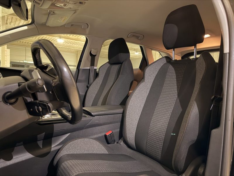 PEUGEOT 3008 1.6 BlueHDI 120CH /BOITE AUTO /ACTIVE BUSINESS /VIRTUAL COCKPIT /CARPLAY /2017