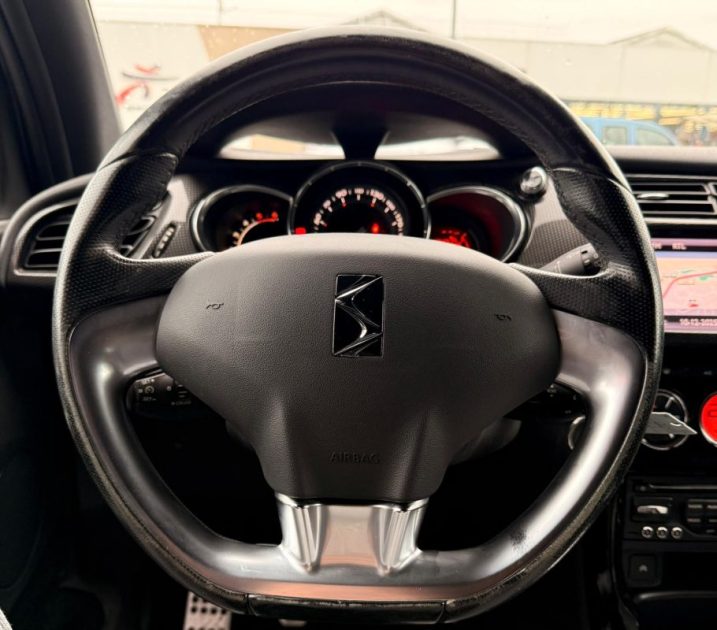 CITROEN DS3 1.6 E-HDI 110CH Airdream Sport Chic - Distribution et entretien OK - Garantie 12 mois 