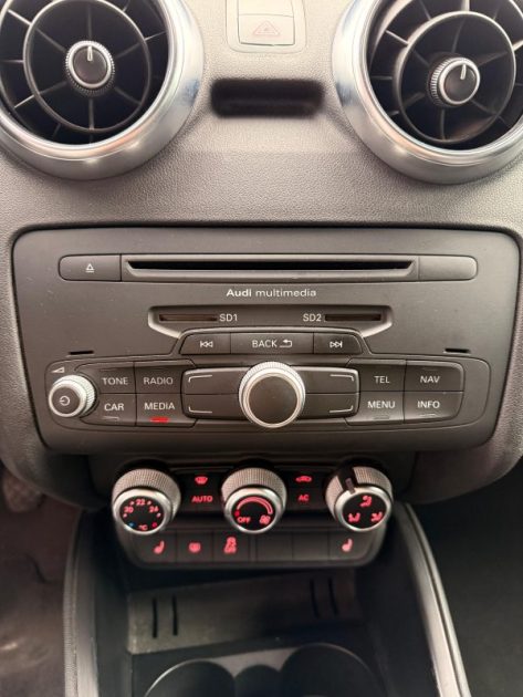 AUDI A1 1.4 TFSI 122CH AMBITION LUXE S-LINE- ENTRETIEN OK - BIEN LIRE L'ANNONCE - GARANTIE 12 MOIS