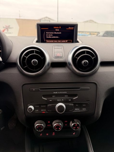 AUDI A1 1.4 TFSI 122CH AMBITION LUXE S-LINE- ENTRETIEN OK - BIEN LIRE L'ANNONCE - GARANTIE 12 MOIS