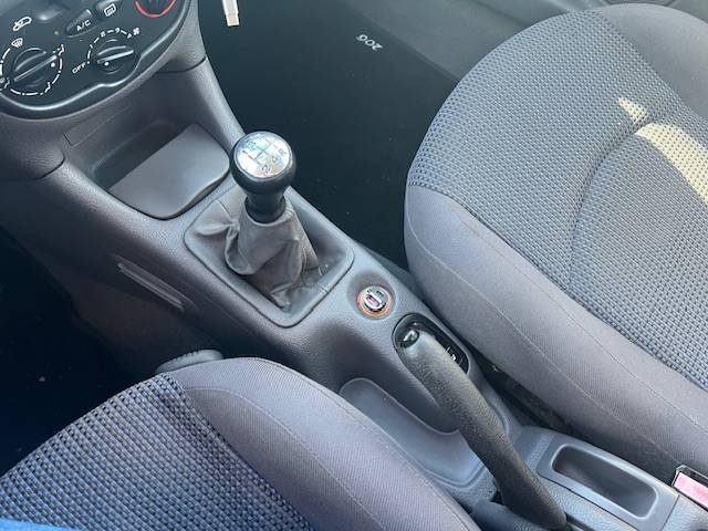 PEUGEOT 206 1.4 L HDI 68 ch CT VIERGE CLIMATISATION