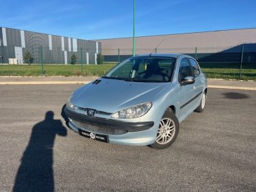 PEUGEOT 206 1.4 L HDI 68 ch CT VIERGE CLIMATISATION