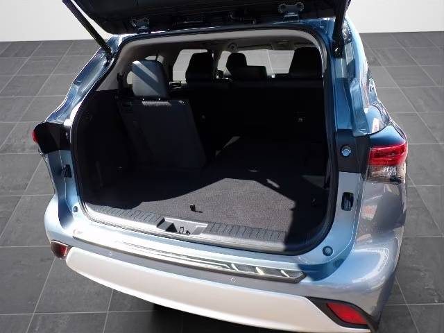 TOYOTA HIGHLANDER 2.5 VVTI 248 HYBRID 4WD-I CVT LOUNGE