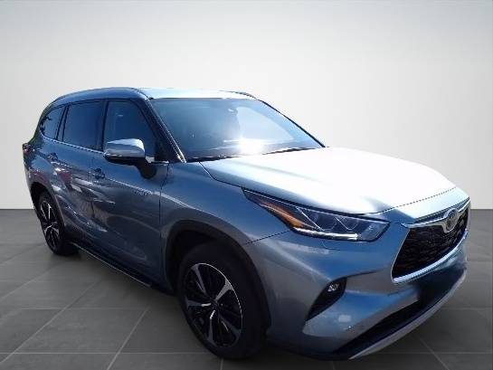 TOYOTA HIGHLANDER 2.5 VVTI 248 HYBRID 4WD-I CVT LOUNGE R1837