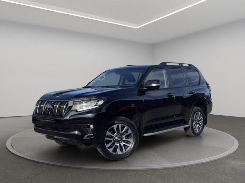 TOYOTA LAND CRUISER 2.8 D4 LOUNGE R1840