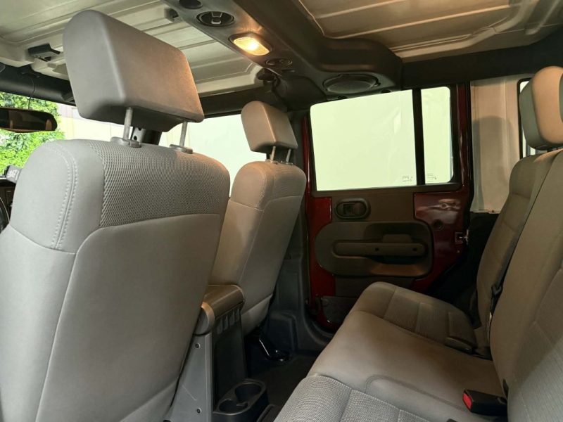 JEEP WRANGLER 2 UNLIMITED 2.8 177CV CRD SAHARA BA 2007