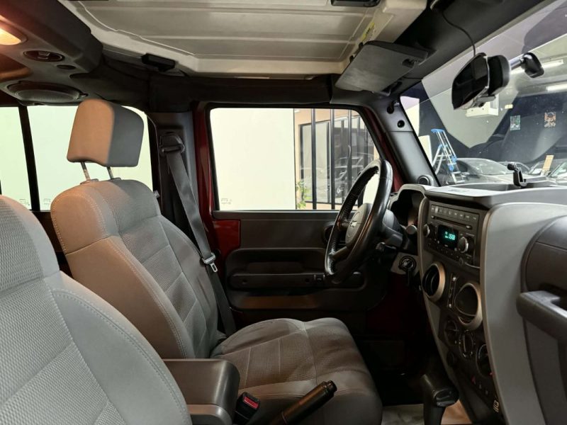 JEEP WRANGLER 2 UNLIMITED 2.8 177CV CRD SAHARA BA 2007