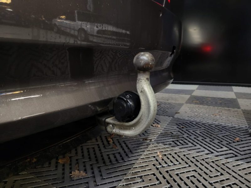 ALPINA D3 2.0D BI-TURBO 213CV / SIEGES CHAUFFANTS + CUIRS + BOITE AUTO / 