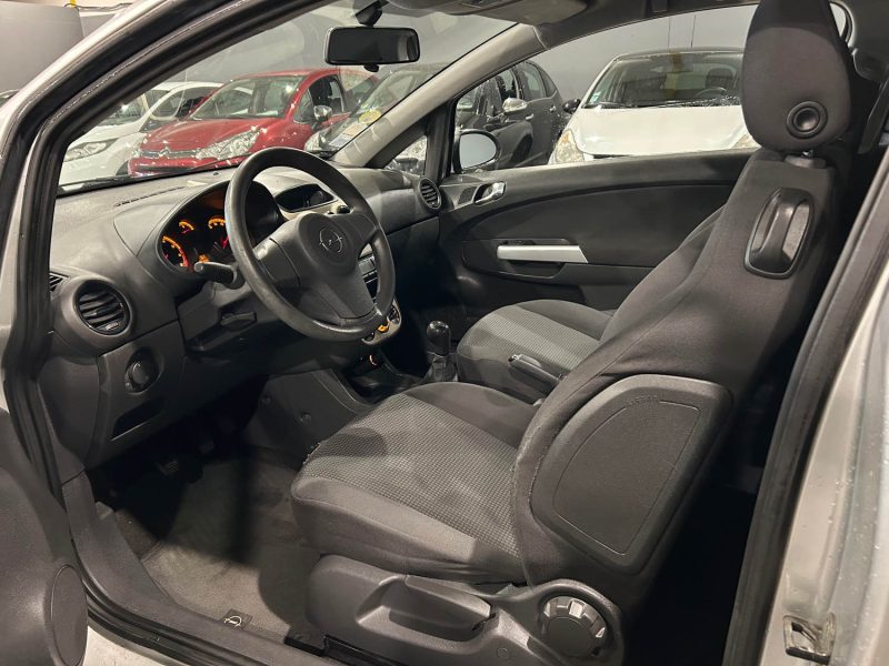 OPEL CORSA ESSENTIEL 1.2 80CH 