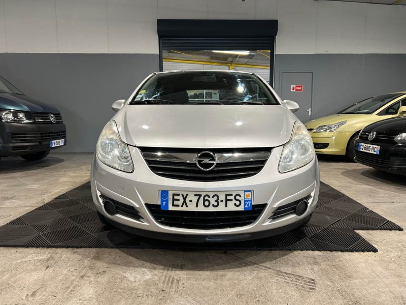 OPEL CORSA ESSENTIEL 1.2 80CH 