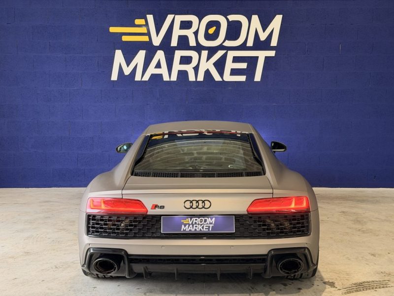 AUDI R8 5.2 V10 570CV FSI  S-TRONIC QUATTRO COUPE  / CAR PLAY / 22 000KMS / 2019