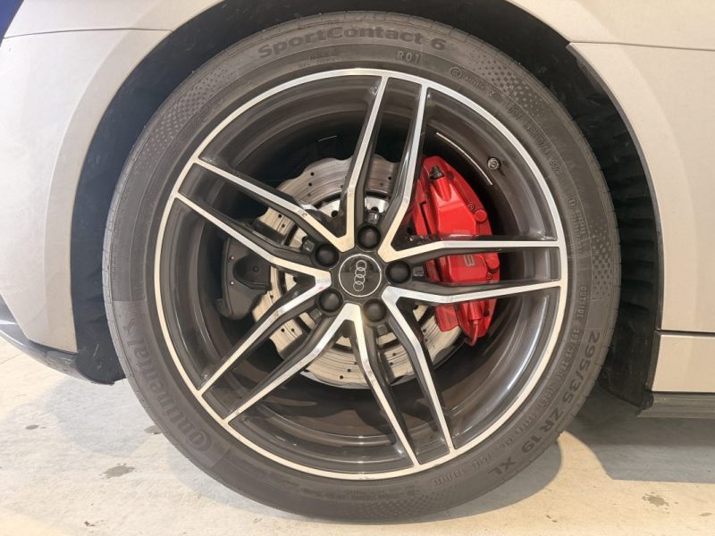 AUDI R8 5.2 V10 570CV FSI  S-TRONIC QUATTRO COUPE  / CAR PLAY / 22 000KMS / 2019