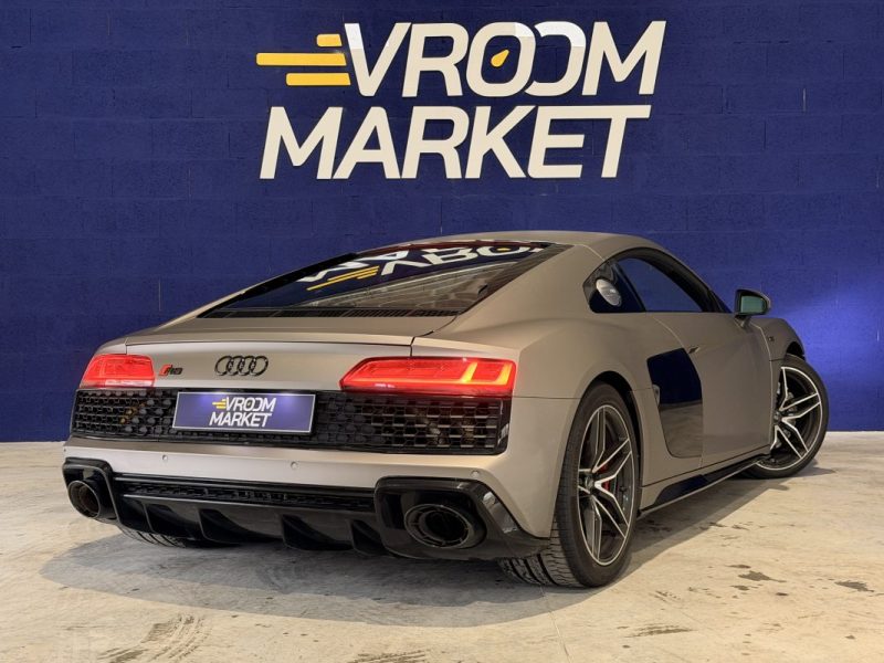 AUDI R8 5.2 V10 570CV FSI  S-TRONIC QUATTRO COUPE  / CAR PLAY / 22 000KMS / 2019