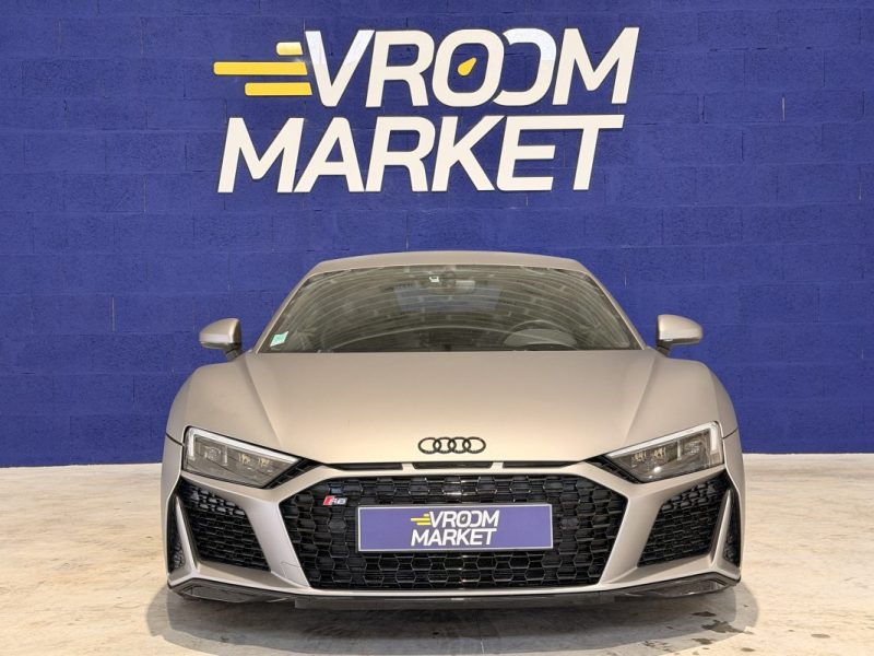 AUDI R8 5.2 V10 570CV FSI  S-TRONIC QUATTRO COUPE  / CAR PLAY / 22 000KMS / 2019