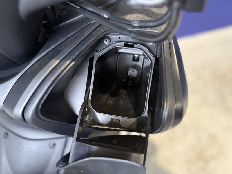 YAMAHA XP T MAX 560 / VARIO OVER RANGE / TERMIGNONI / DOSSERET / BCD / SUPPORT DE PLAQUE /  2019