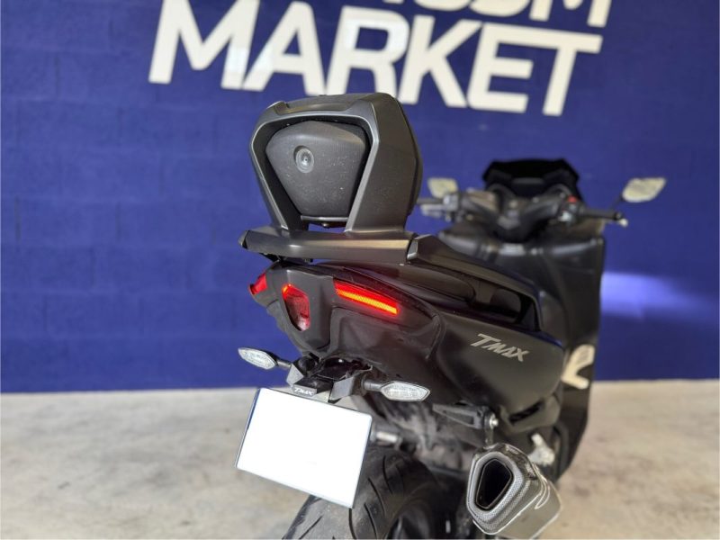 YAMAHA XP T MAX 560 / VARIO OVER RANGE / TERMIGNONI / DOSSERET / BCD / SUPPORT DE PLAQUE /  2019
