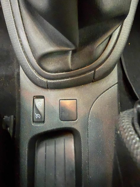 RENAULT CLIO IV SOCIETE 1.5 DCI 75 TVA RECUPERABLE 2014