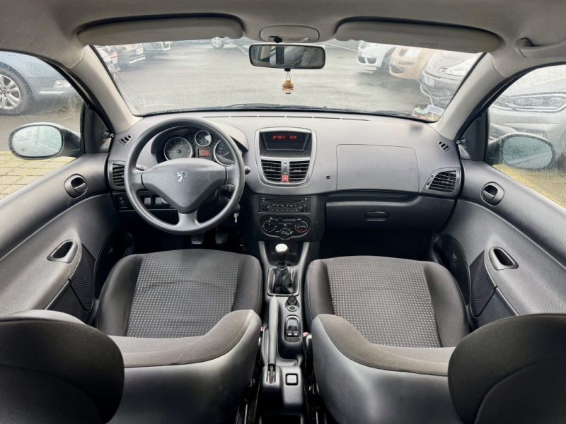 PEUGEOT 206+ 1.1 60CV URBAN 2011 