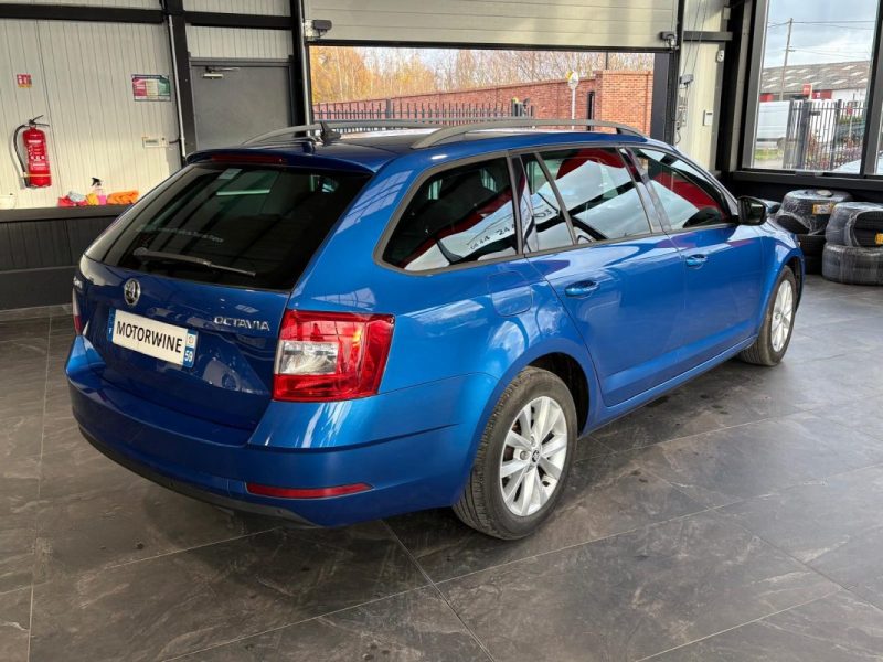 Skoda Octavia 1.6 TDI 116ch 🚗 Suivi 📋 Carplay 📱 🔗 Attelage 🔊 Reprise 🔄 Garantie 🛡️