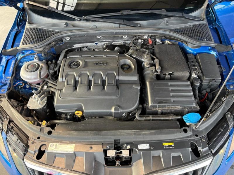 Skoda Octavia 1.6 TDI 116ch 🚗 Suivi 📋 Carplay 📱 🔗 Attelage 🔊 Reprise 🔄 Garantie 🛡️