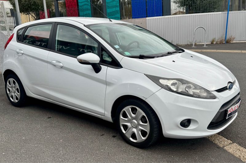FORD FIESTA 6 1.25I - 16V TREND 5P 2008