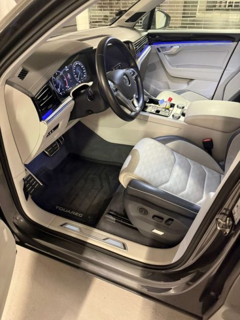 Volkswagen TOUAREG V8 TDI 4Motion 421 CARAT EDITION R1843