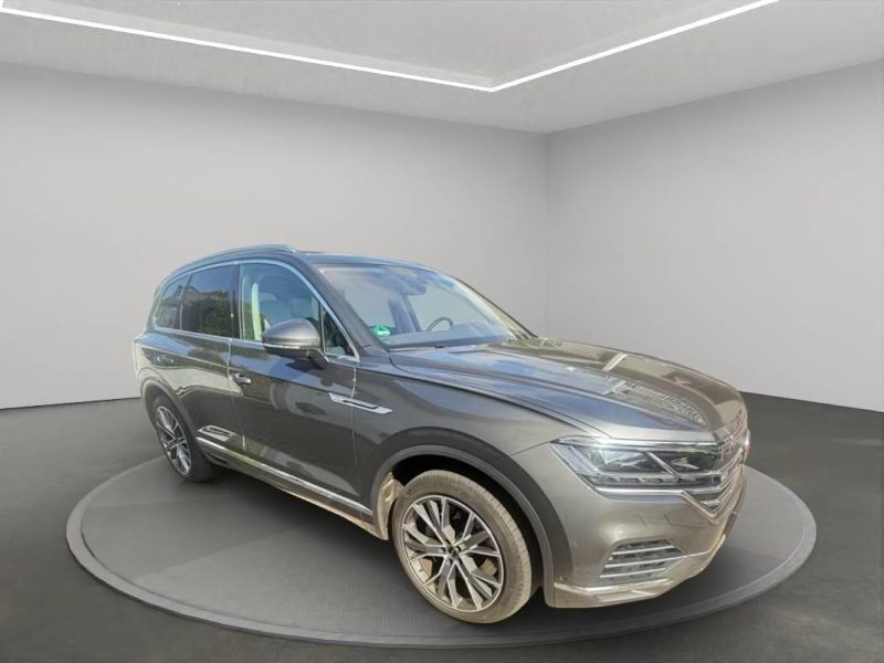 Volkswagen TOUAREG V8 TDI 4Motion 421 CARAT EDITION R1843