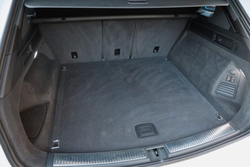 Volkswagen TOUAREG 4.0 V8 TDI 4MOTION R-LINE EDITION R1844