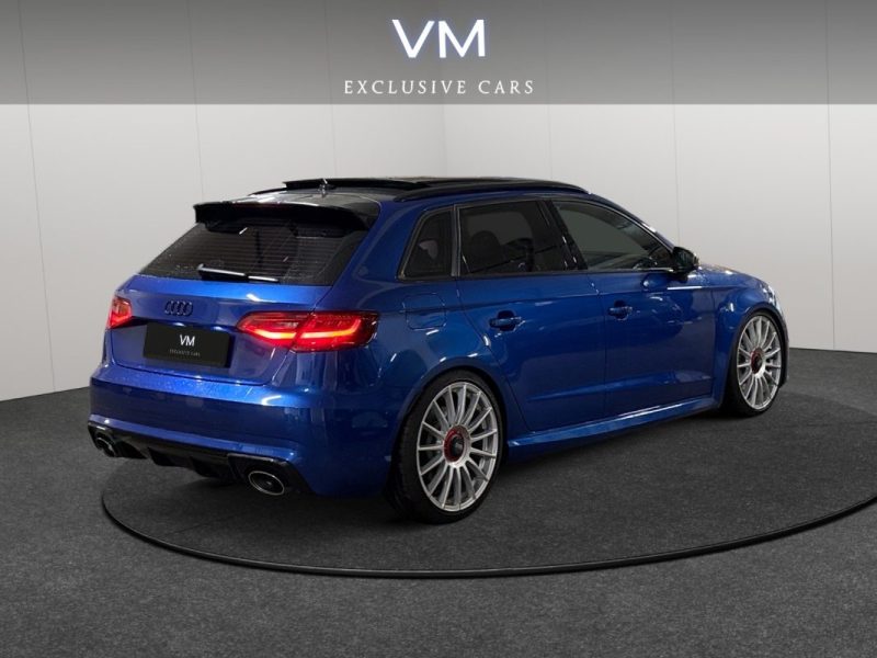 AUDI RS3 SPORTBACK RS3 (8V1) SportBack Quattro 2.5 TFSi S-Tronic 367cv - Toit ouvrant