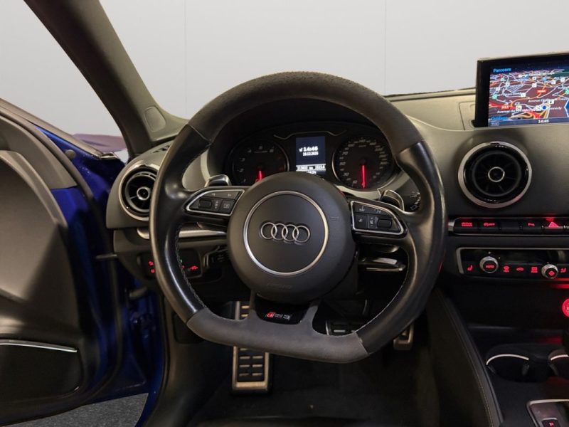 AUDI RS3 SPORTBACK RS3 (8V1) SportBack Quattro 2.5 TFSi S-Tronic 367cv - Toit ouvrant