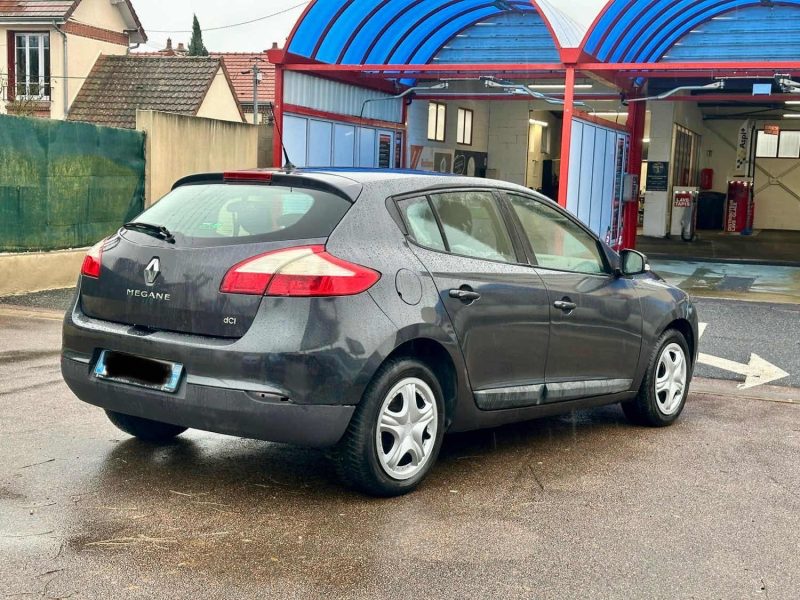 RENAULT MEGANE 3 1.5 DCI