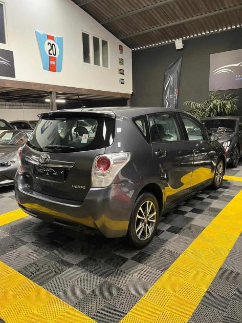 MAGNIFIQUE TOYOTA VERSO 7 PLACES PHASE 2 1.6 D-4D 112 cv (1ER MAIN CAMÉRA DE RECUL)