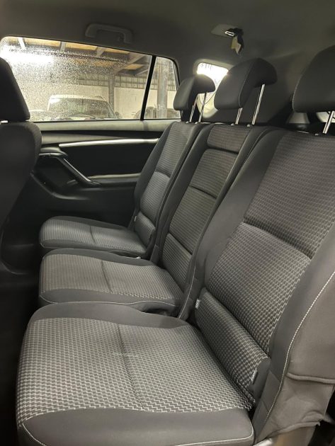 MAGNIFIQUE TOYOTA VERSO 7 PLACES PHASE 2 1.6 D-4D 112 cv (1ER MAIN CAMÉRA DE RECUL)