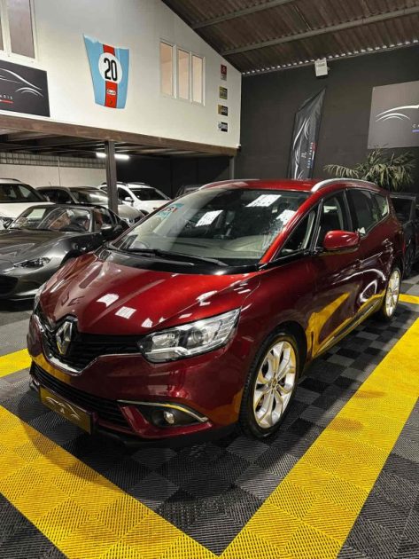 MAGNIFIQUE RENAULT GRAND SCENIC 1.5 dCi 110 CH (SUIVI D'ENTRETIEN, CAMÉRA DE RECUL, CLIMATISATION)