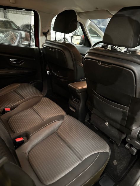 MAGNIFIQUE RENAULT GRAND SCENIC 1.5 dCi 110 CH (SUIVI D'ENTRETIEN, CAMÉRA DE RECUL, CLIMATISATION)