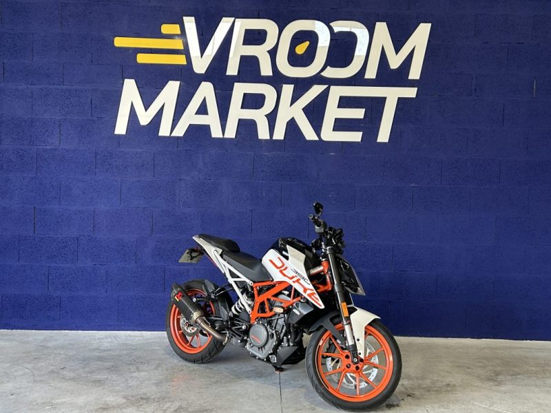 KTM 390 DUKE 2018 / Permis A2 / Akrapovic / 20 000 KMS 